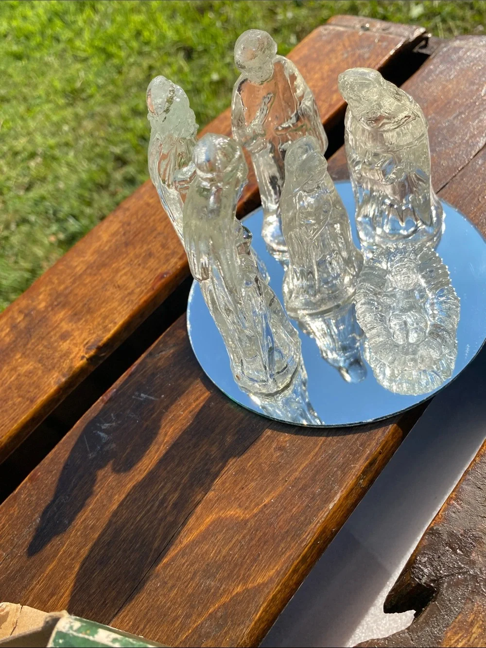 Vintage Windsor Collection Miniature 6-Piece Glass Nativity Set w/ Mirror 1990s